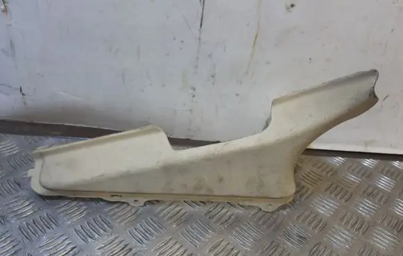 Audi A7 S7 4G (D) pillar trim (bottom) 4G8867245