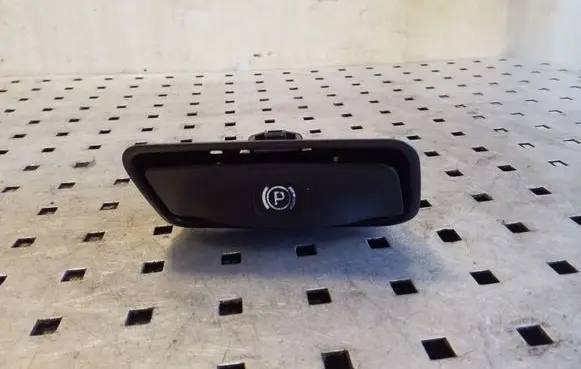 Mercedes-Benz CLS C219 Hand brake release handle 2114200077