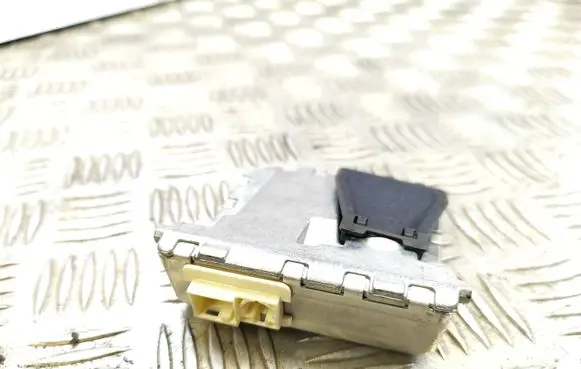 Mercedes-Benz C W204 Windshield/windscreen camera A0009050438 A0009055900 A0009025904
