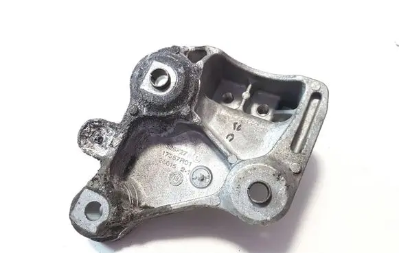 Gearbox mounting bracket