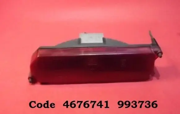 Chrysler Voyager Third/center stoplight 4676741 993736