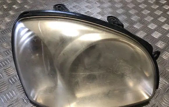 Hyundai Santa Fe Headlight/headlamp 9210126XXX 9750