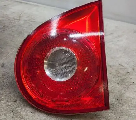 Volkswagen Golf V Tailgate rear/tail lights 1K6945094E