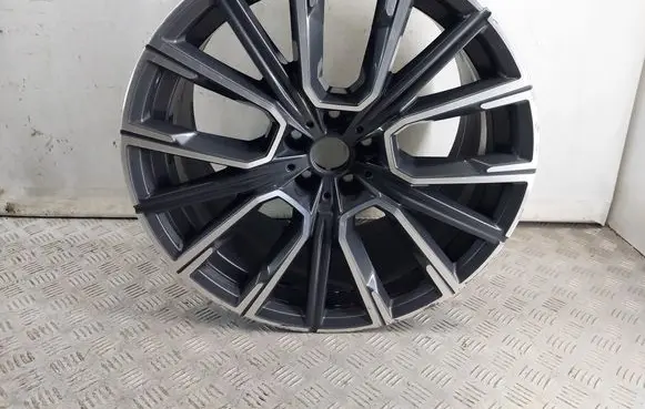 BMW X7 G07 R20 alloy rim 36118090097 8090097
