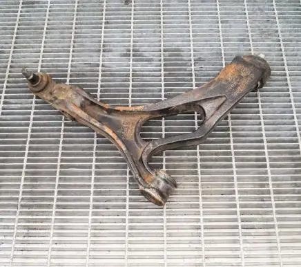 Porsche Cayenne (9PA) Front lower control arm/wishbone 7L0407153B