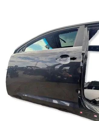 KIA Sportage Front door 