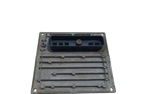 Ford Focus Engine control unit/module 7M5112A650AFD S118934202