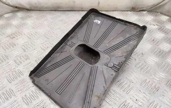 Peugeot Traveller Battery tray P1007615