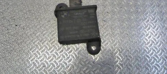 BMW 3 E92 E93 Tire pressure control unit 6771042 50448757 053300101202
