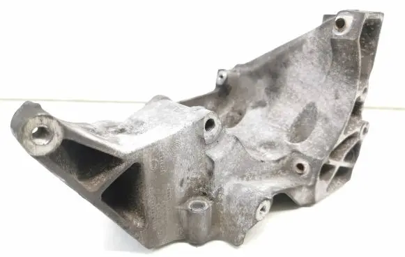BMW 5 E60 E61 Generator/alternator bracket 7802639 11167802639