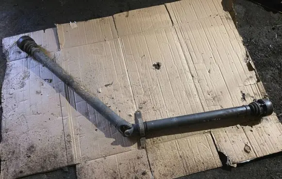 Audi A8 S8 D2 4D Drive shaft (set) 