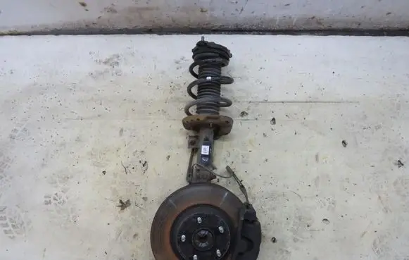 Hyundai i30 Front wheel hub spindle knuckle GMAUTO4574097