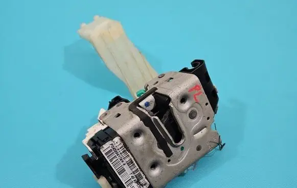 Jeep Compass Front door lock P04589417AH IMPRK1496665