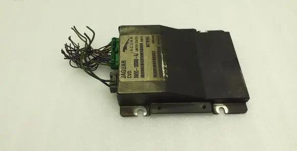 Jaguar XJ X351 Air suspension control unit module (rear) AW9318B008AJ