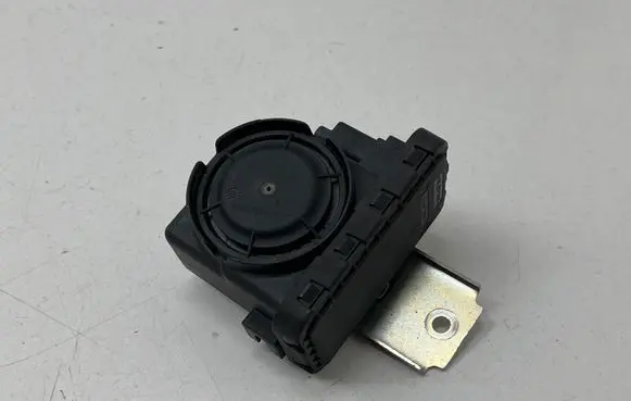 Volvo XC60 Alarm system siren 31676008 33918775 AEL85