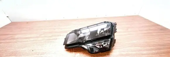 Skoda Karoq Headlight/headlamp 57B941015A