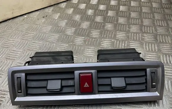 Dash center air vent grill