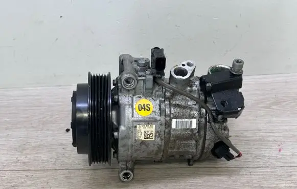 Porsche Macan (95B) Air conditioning (A/C) compressor (pump) 95B816803