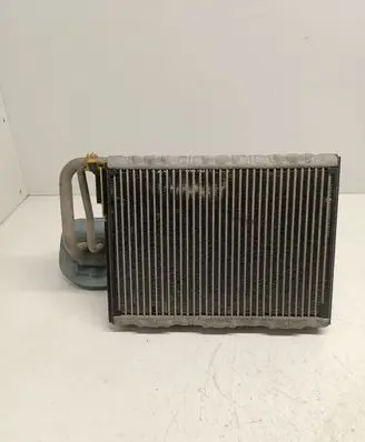Air conditioning (A/C) radiator (interior)