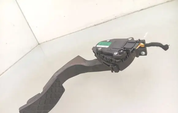 Audi A8 S8 D3 4E Accelerator throttle pedal 4E1723503