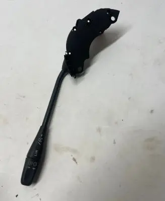 Mercedes-Benz E W211 Cruise control switch 0085452524 01311200