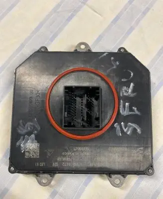 Jeep Cherokee Headlight ballast module Xenon 140100067300