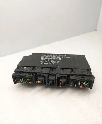 Mercedes-Benz C W202 Comfort/convenience module 2028200926 05072021