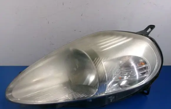 Fiat Punto (199) Headlight/headlamp