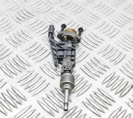 BMW 2 F46 Fuel injector 8656548 0261500437