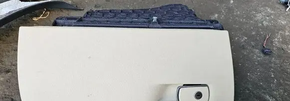 BMW 3 F30 F35 F31 Glove box brak