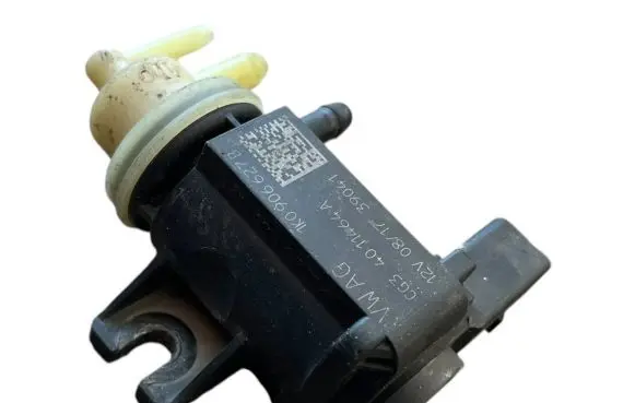 Volkswagen Golf VII Turbo solenoid valve 1K0906627B 39041 4011464A