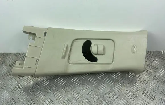 Mitsubishi Outlander (B) pillar trim (top) 7211A323ZZ