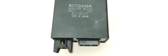 Subaru Legacy Sunroof control unit/module RZ0177