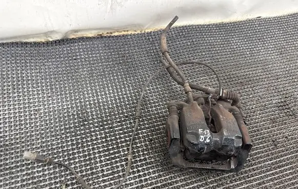 BMW 6 F12 F13 Rear brake caliper 6793048