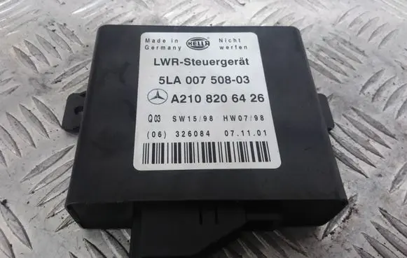 Mercedes-Benz E W210 Xenon control unit/module A2108206426 5LA00750803