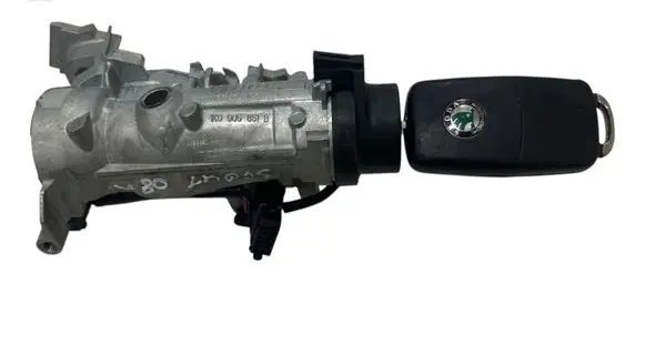 Skoda Octavia Mk2 (1Z) Ignition lock 1K0905851B