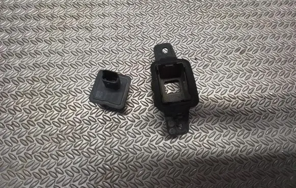 Reversing camera