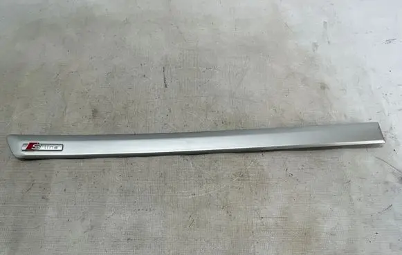 Audi A3 S3 8P Rear door trim (molding) 8P4853964A