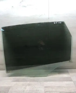 Audi Q5 SQ5 Rear side window DOT24M189AS2 E000292