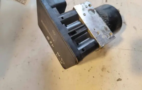 Audi A3 S3 8P ABS Pump 1K0907379Q 00005305F3 10096003553