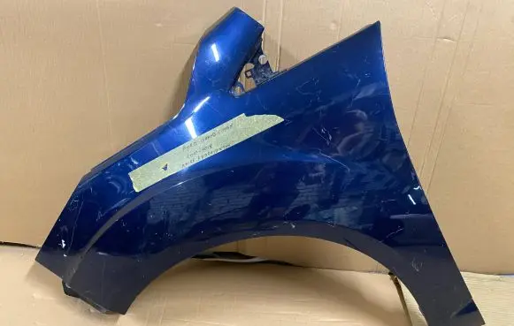 Ford C-MAX II Fender