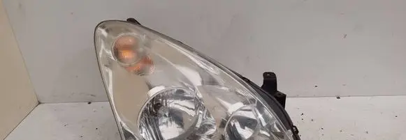 Toyota Corolla Verso E121 Headlight/headlamp 7357230400 HB412V51W