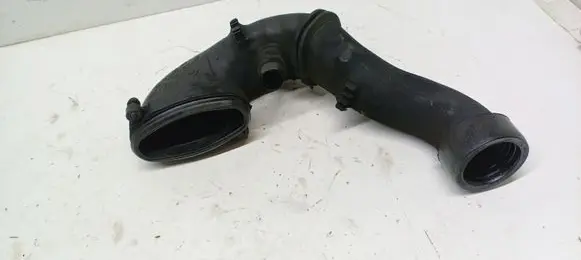 BMW 5 E60 E61 Turbo air intake inlet pipe/hose 7794172