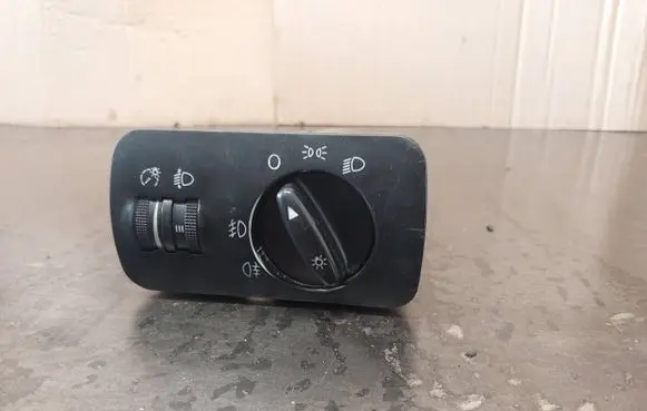 Seat Toledo II (1M) Light switch 1M1941531E