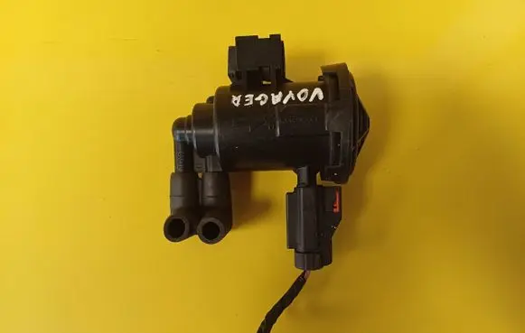 Chrysler Voyager Turbo solenoid valve 04669940