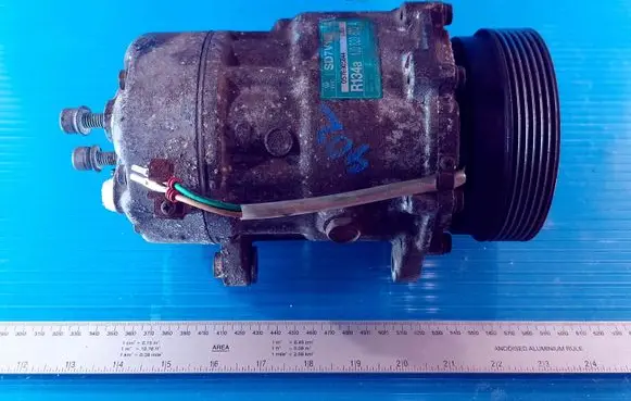 Volkswagen Golf IV Air conditioning (A/C) compressor (pump) 1J0820803A SD7V16 R134A