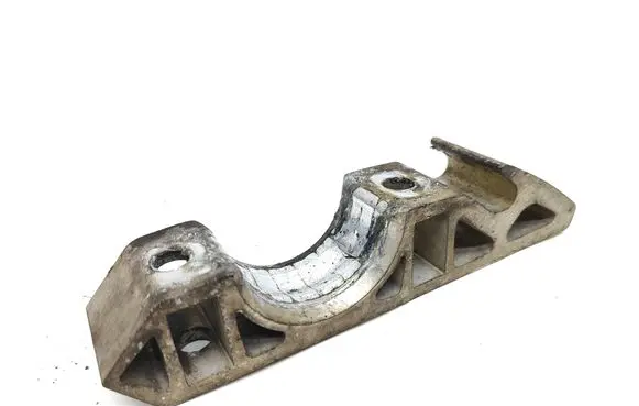 Porsche Cayenne (92A) Sway bar bush bracket, front 001023377 7L0411063B AW6082