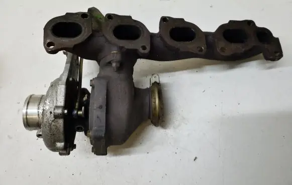 Opel Insignia A Turbo 7861371 55570748 B858