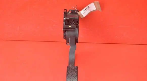 Skoda Roomster (5J) Accelerator throttle pedal 6Q1721503F