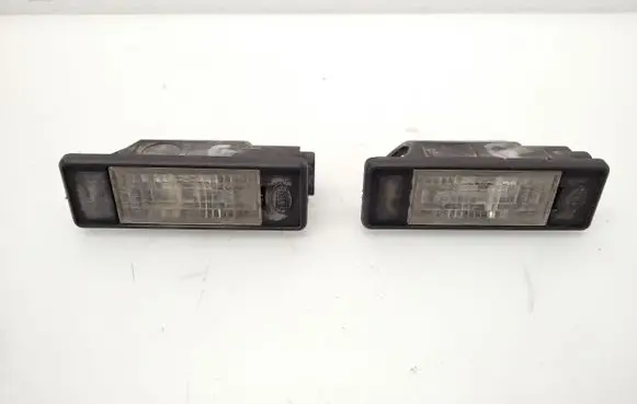 Mercedes-Benz Vito Viano W639 Number plate light 153012
